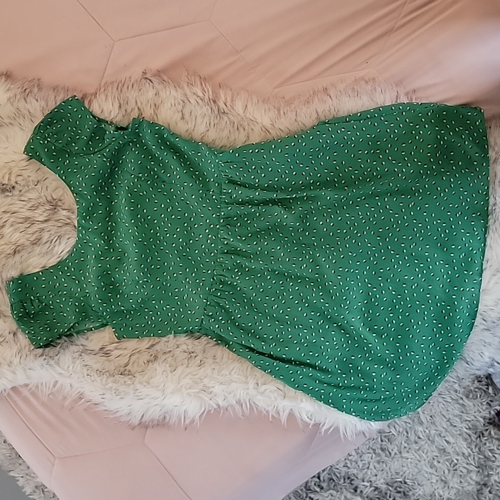 American Eagle green dress size 4 with pocket bags